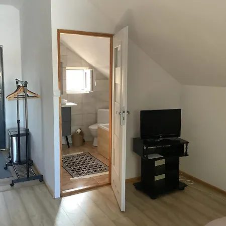 Nad Stawami דירה